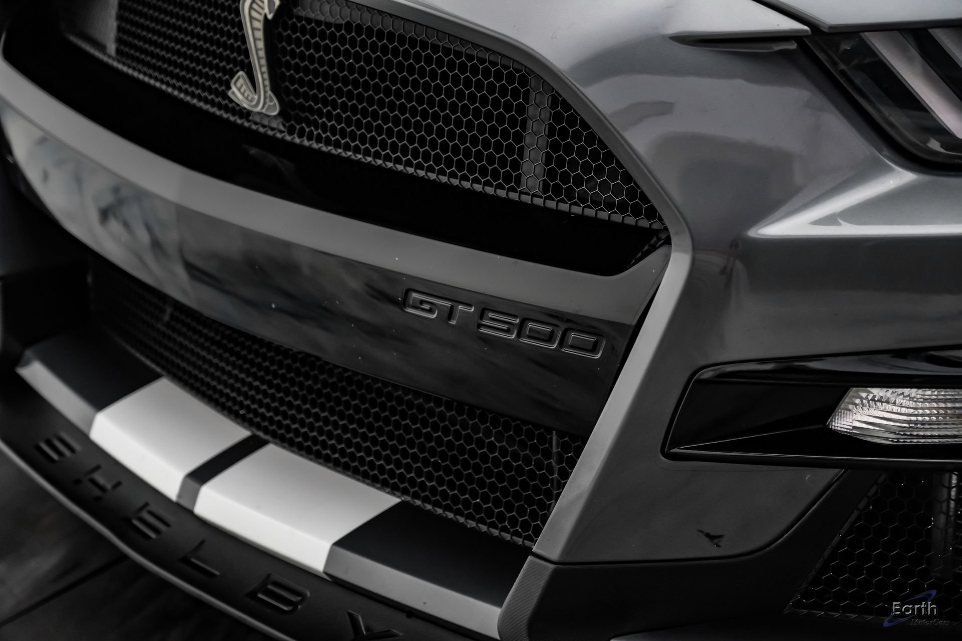 Used 2021 Ford Mustang Shelby GT500 w/ Carbon Fiber Track Pack RWD image 40