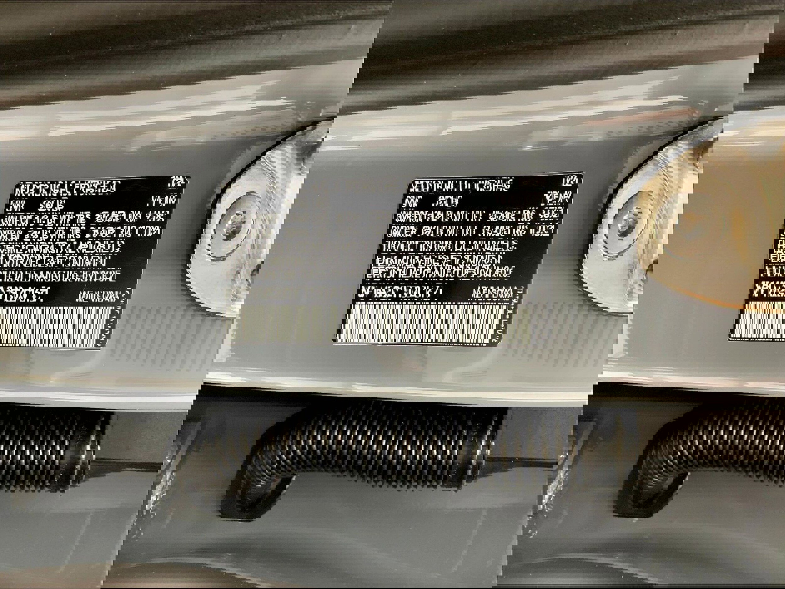 New 2025 Porsche Cayenne image 17