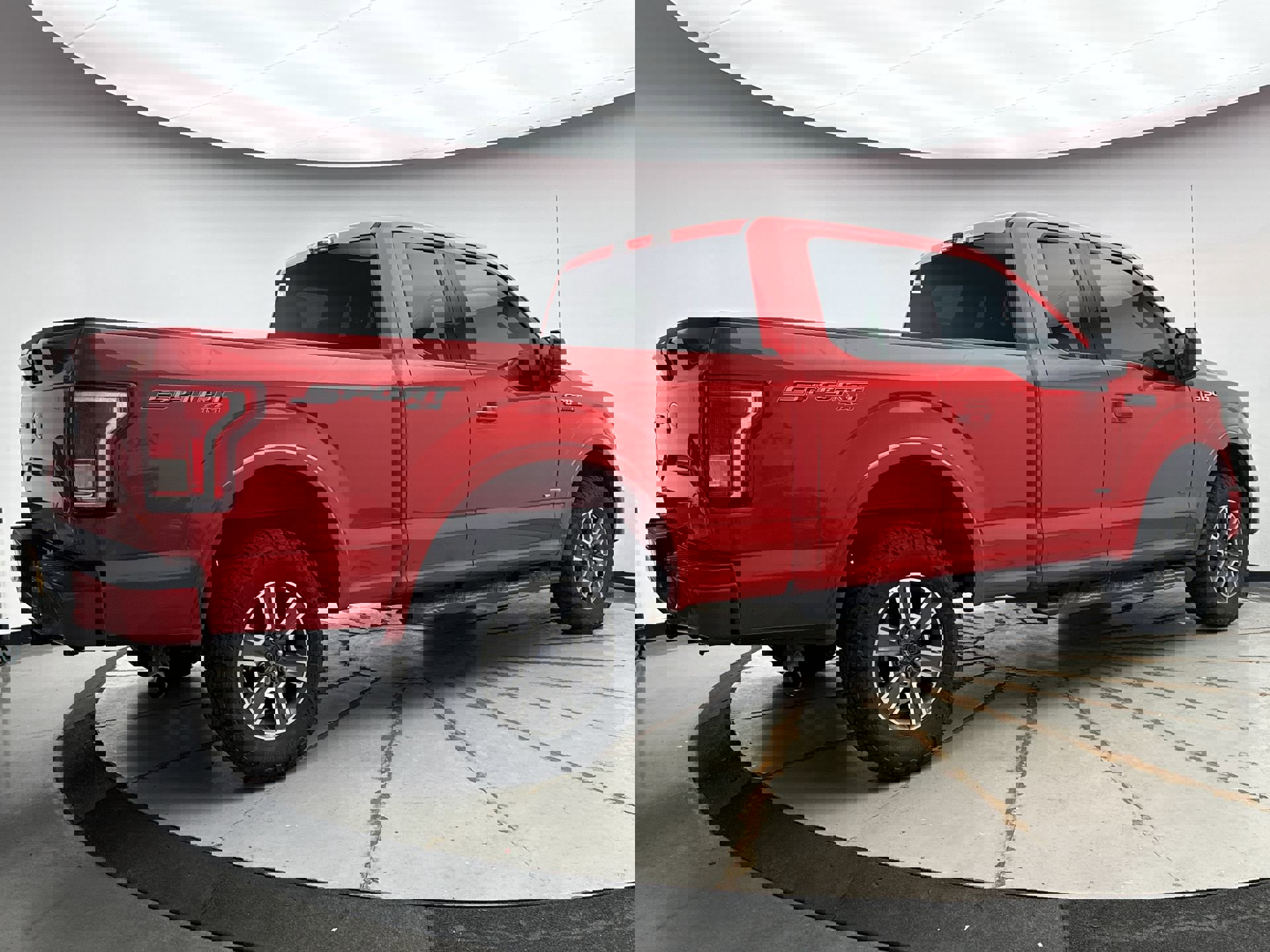 Used 2017 Ford F150 XLT w/ Equipment Group 301A Mid AWD/4WD image 5