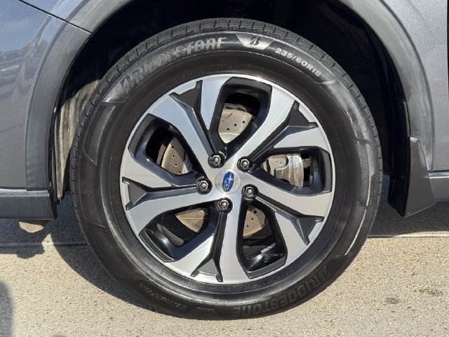 Used 2020 Subaru Outback Touring XT AWD/4WD image 10