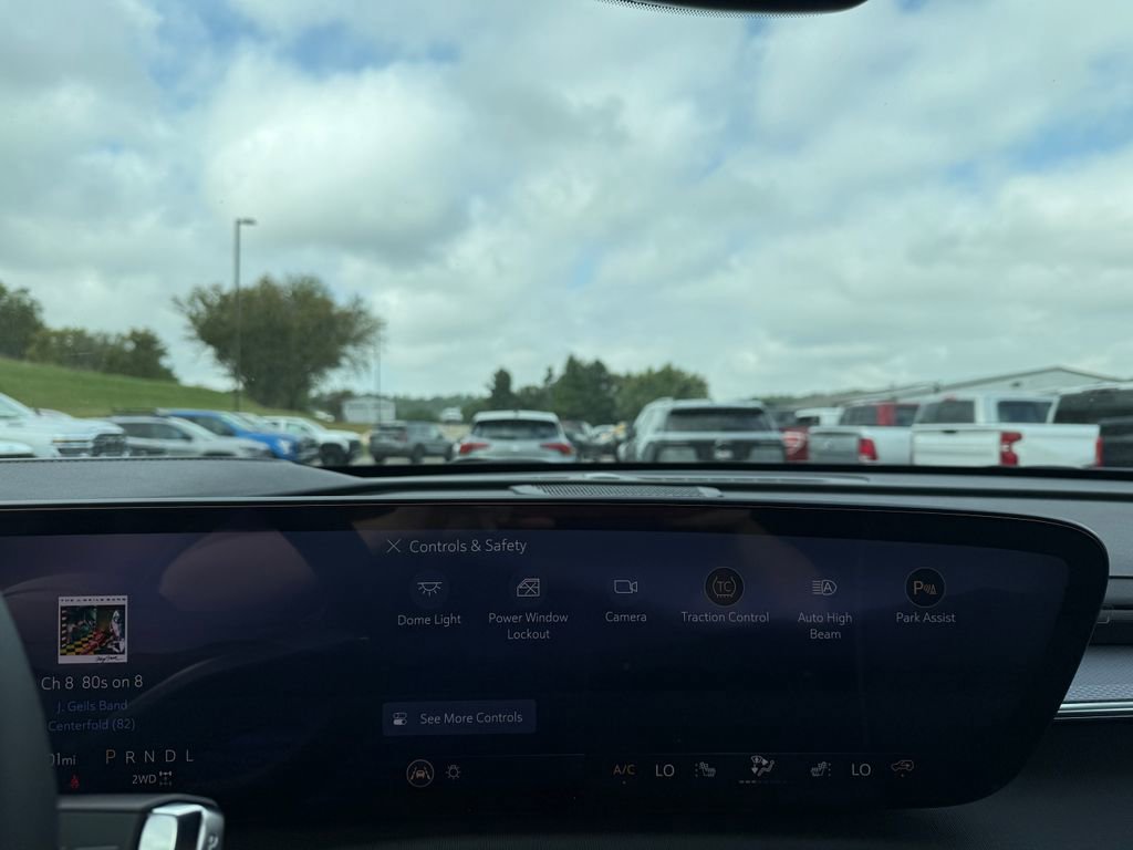 New 2026 Buick Enclave Sport Touring w/ Power Package image 32