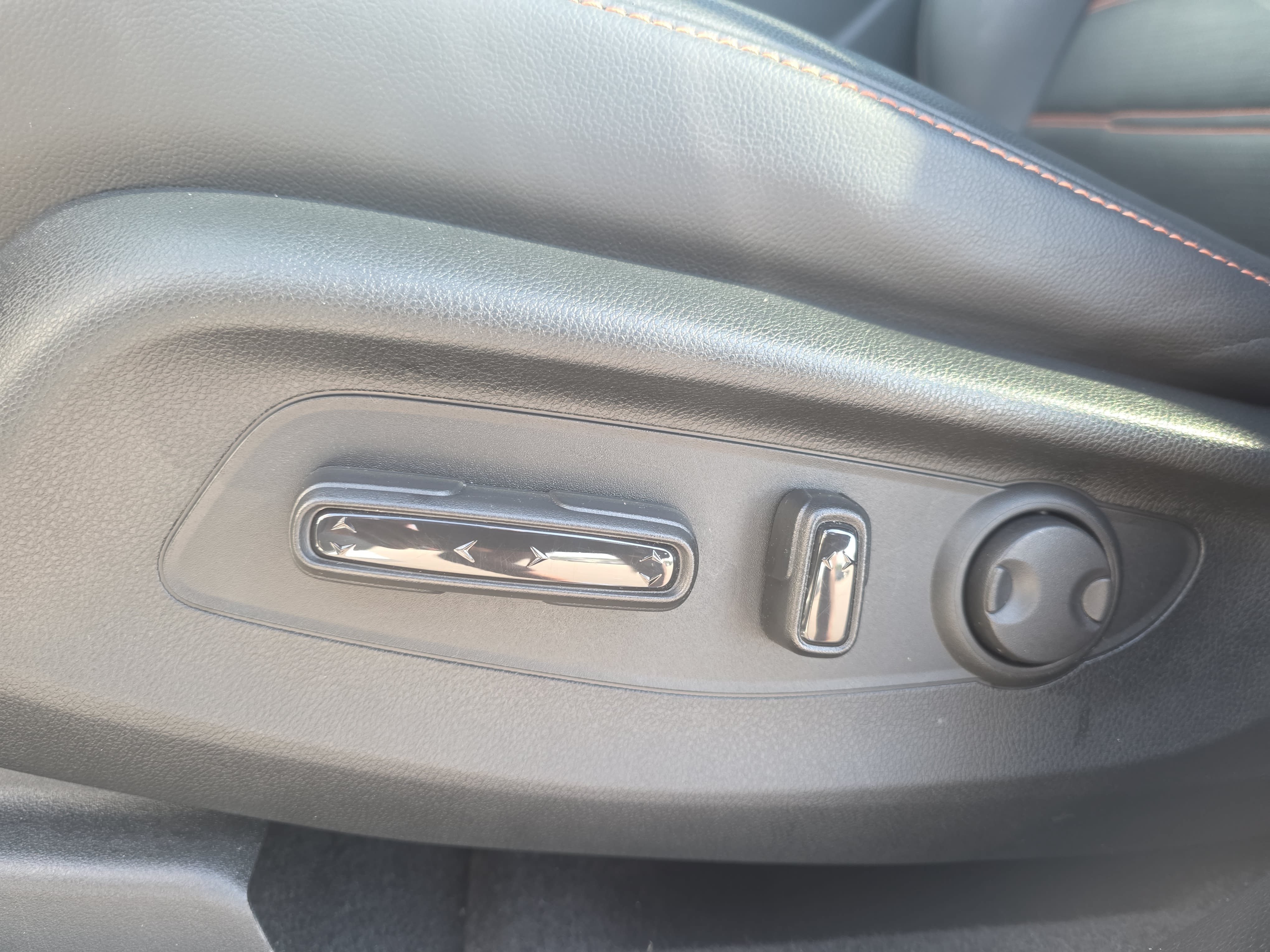 Used 2023 Honda CR-V Sport Touring image 29