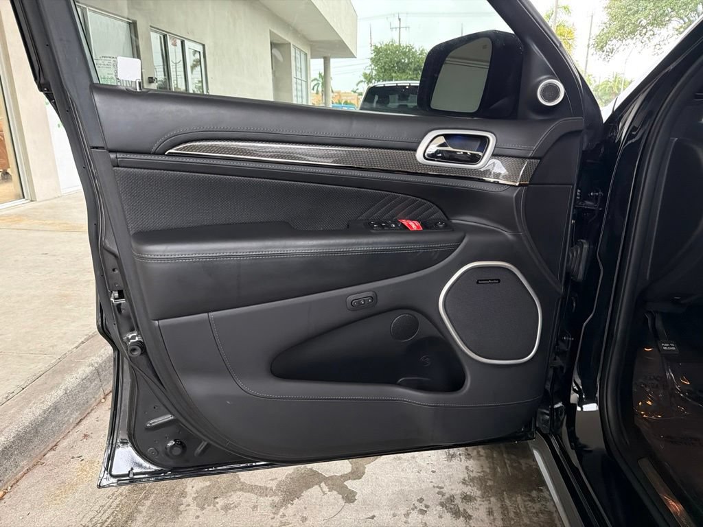 Used 2018 Jeep Grand Cherokee Trackhawk AWD/4WD image 47