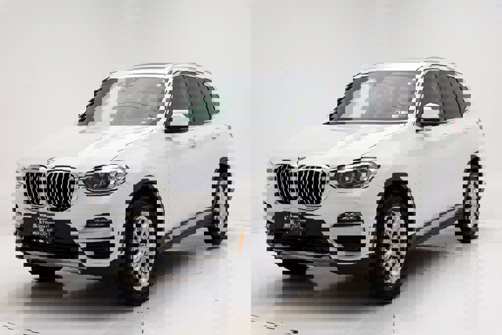 Used 2021 BMW X3 xDrive30i w/ Convenience Package image 4