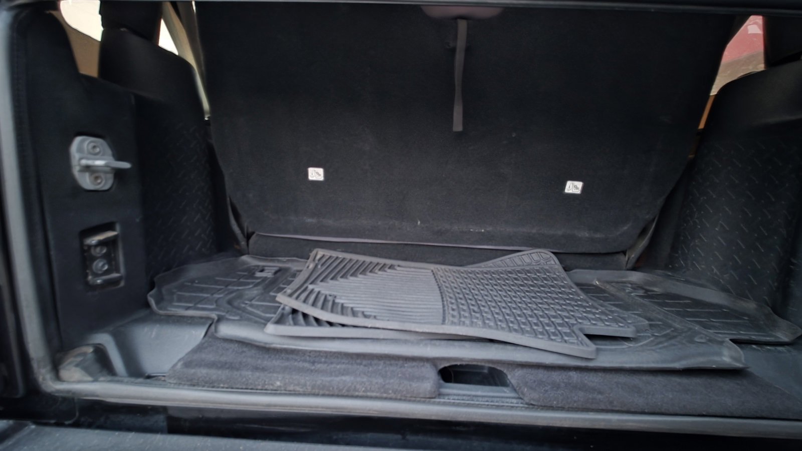 Used 2013 Jeep Wrangler Sport image 8