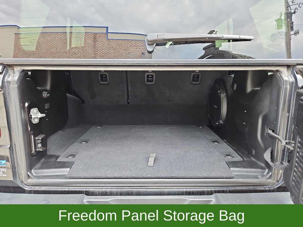 Used 2021 Jeep Wrangler Unlimited Sahara w/ Cold Weather Group image 29