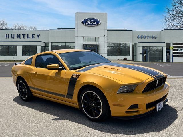 Used 2013 Ford Mustang Boss 302 w/ Boss 302 Accessory Pkg image 4