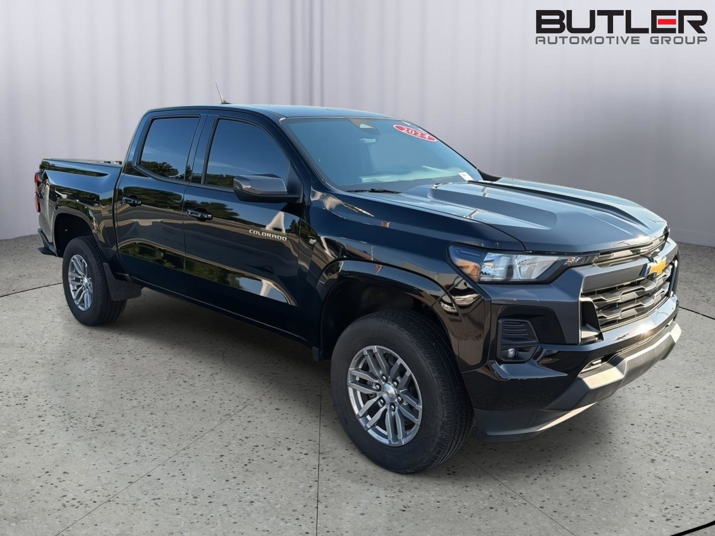 Used 2024 Chevrolet Colorado LT w/ LT Convenience Package RWD image 8