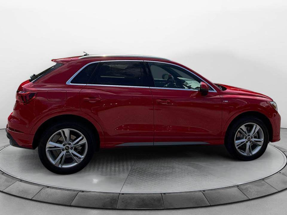 Used 2022 Audi Q3 2.0T Premium Plus AWD/4WD image 8