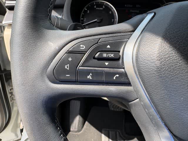 Used 2022 INFINITI QX50 Luxe FWD image 12