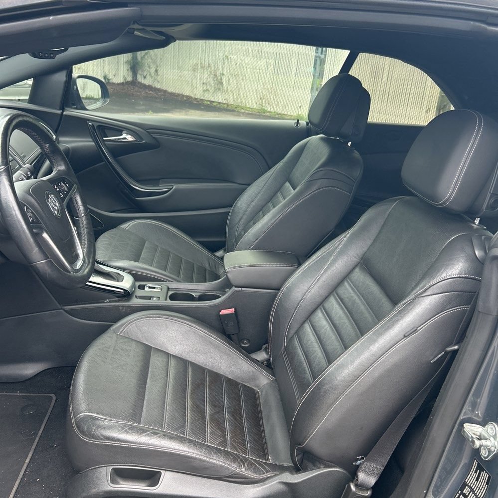 Used 2016 Buick Cascada Premium FWD image 2