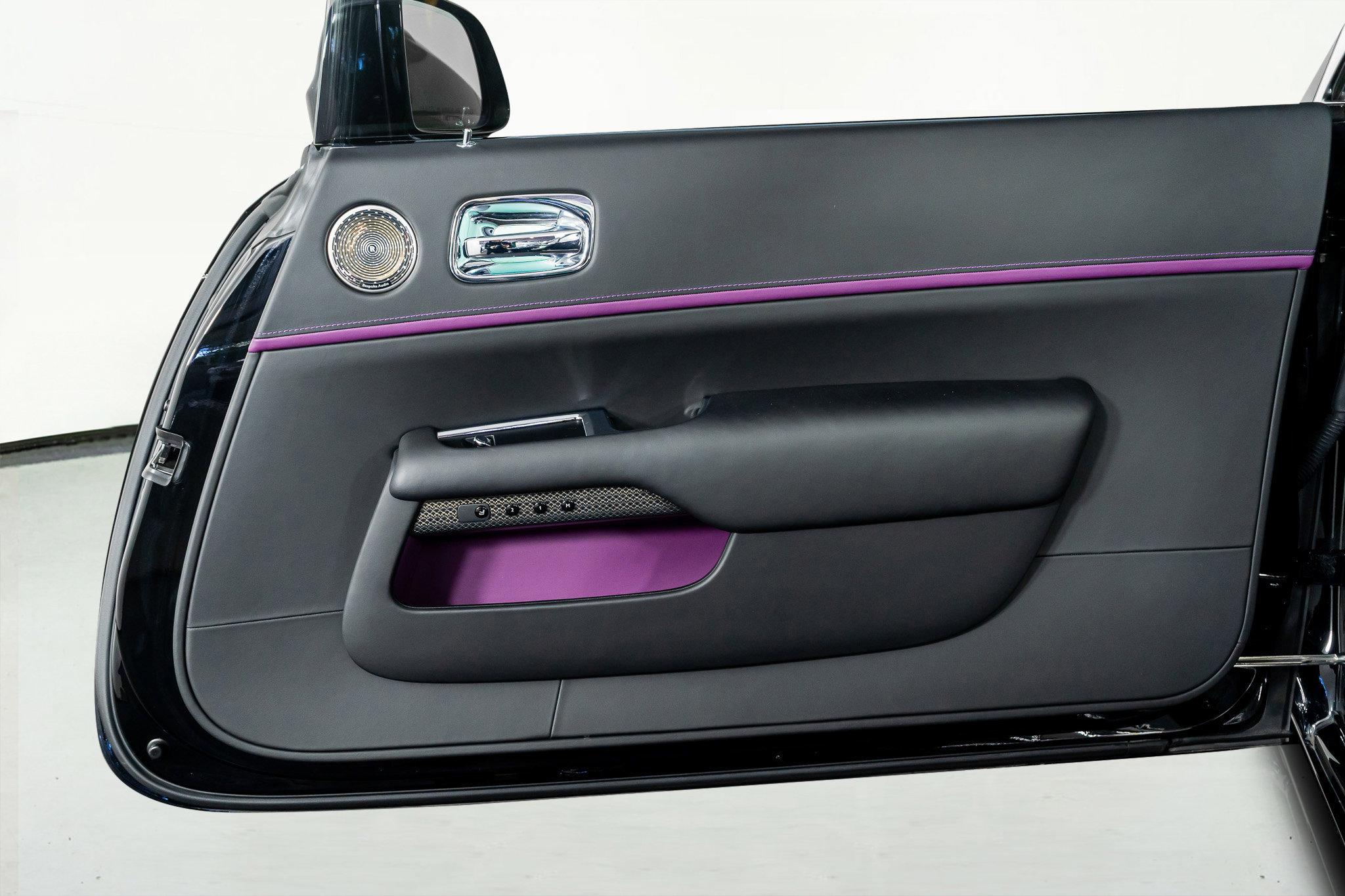 Used 2020 Rolls-Royce Wraith image 29