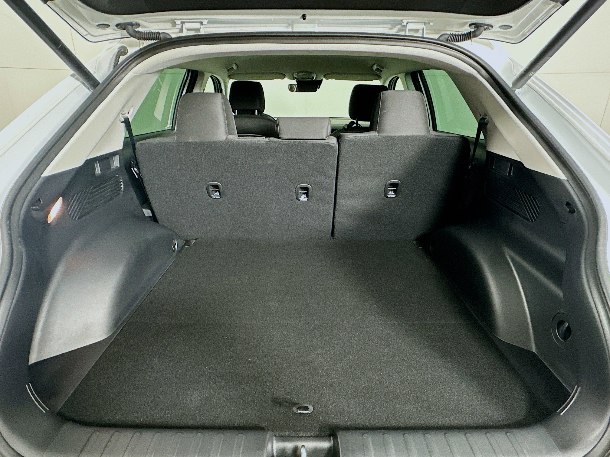 Used 2024 Hyundai Ioniq 5 SEL image 28