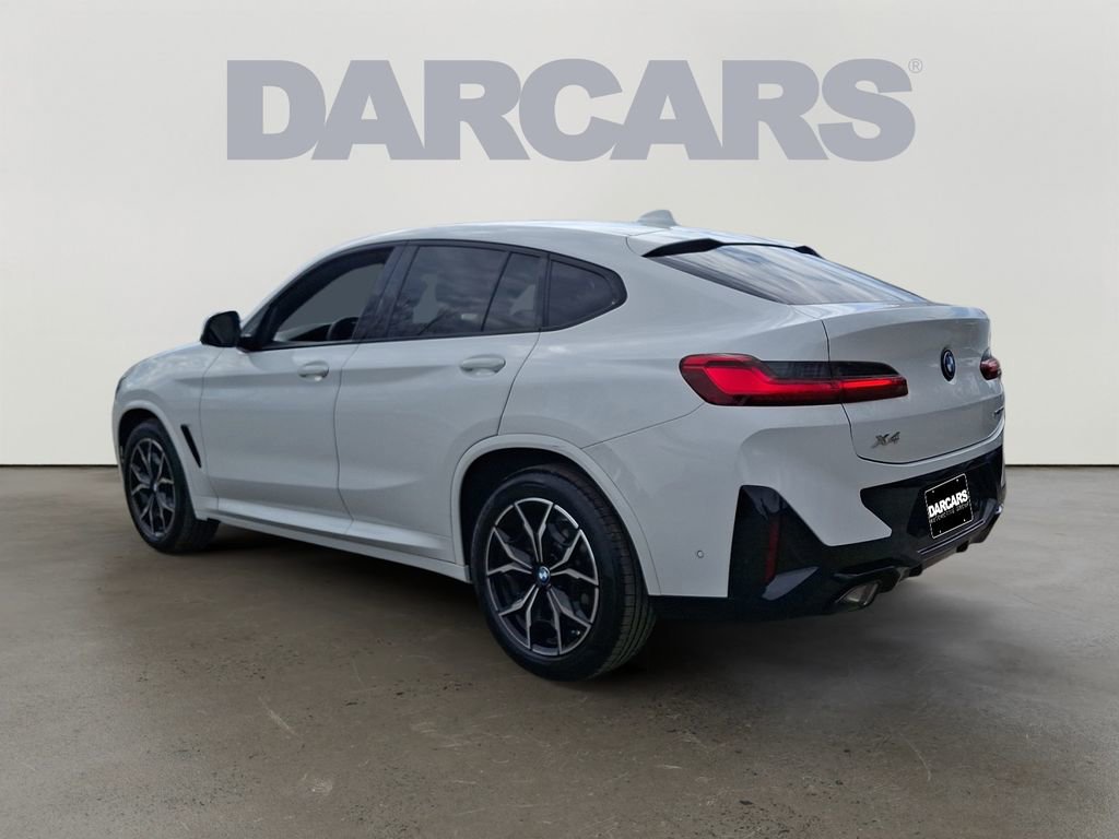 Certified 2024 BMW X4 xDrive30i w/ Premium Package image 4