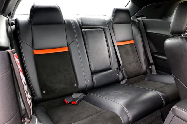 Used 2009 Dodge Challenger SRT8 w/ SRT Option Group II RWD image 25