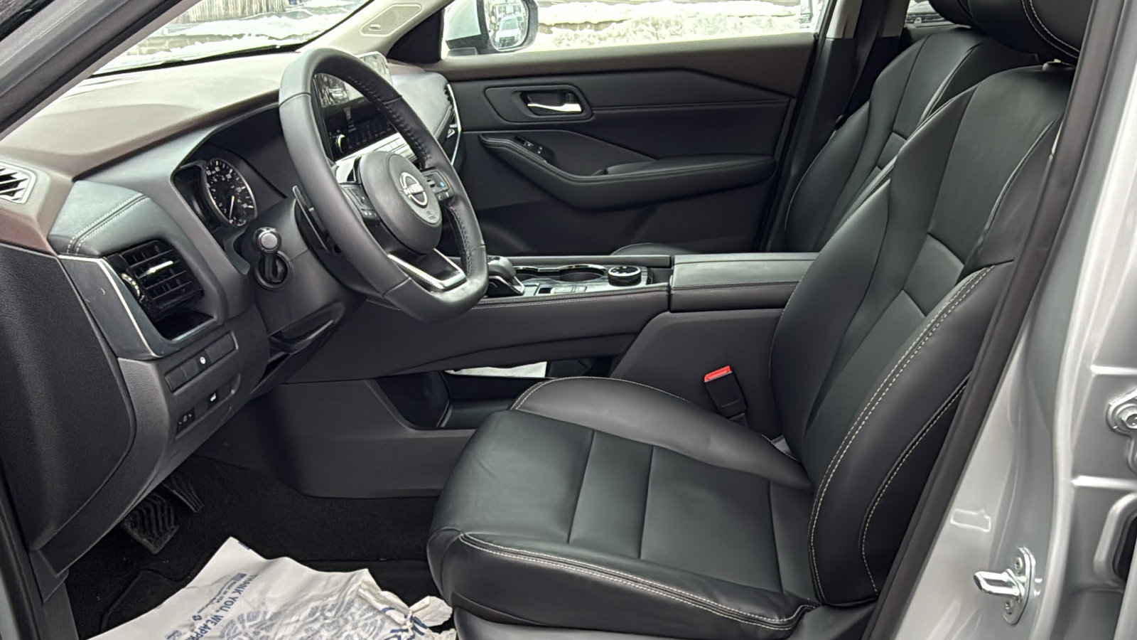 Certified 2022 Nissan Rogue SL w/ SL Premium Package image 20