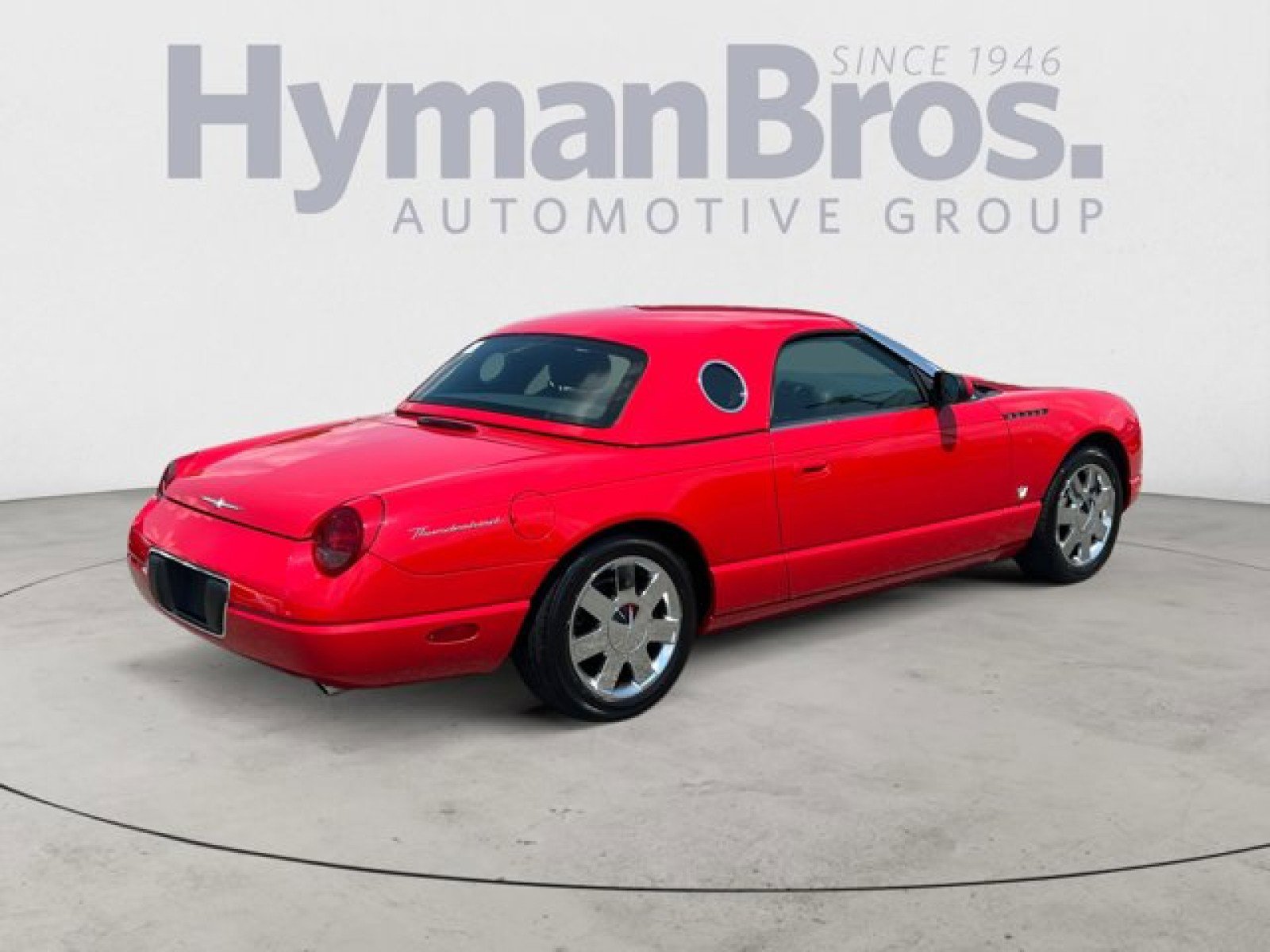 Used 2002 Ford Thunderbird image 3