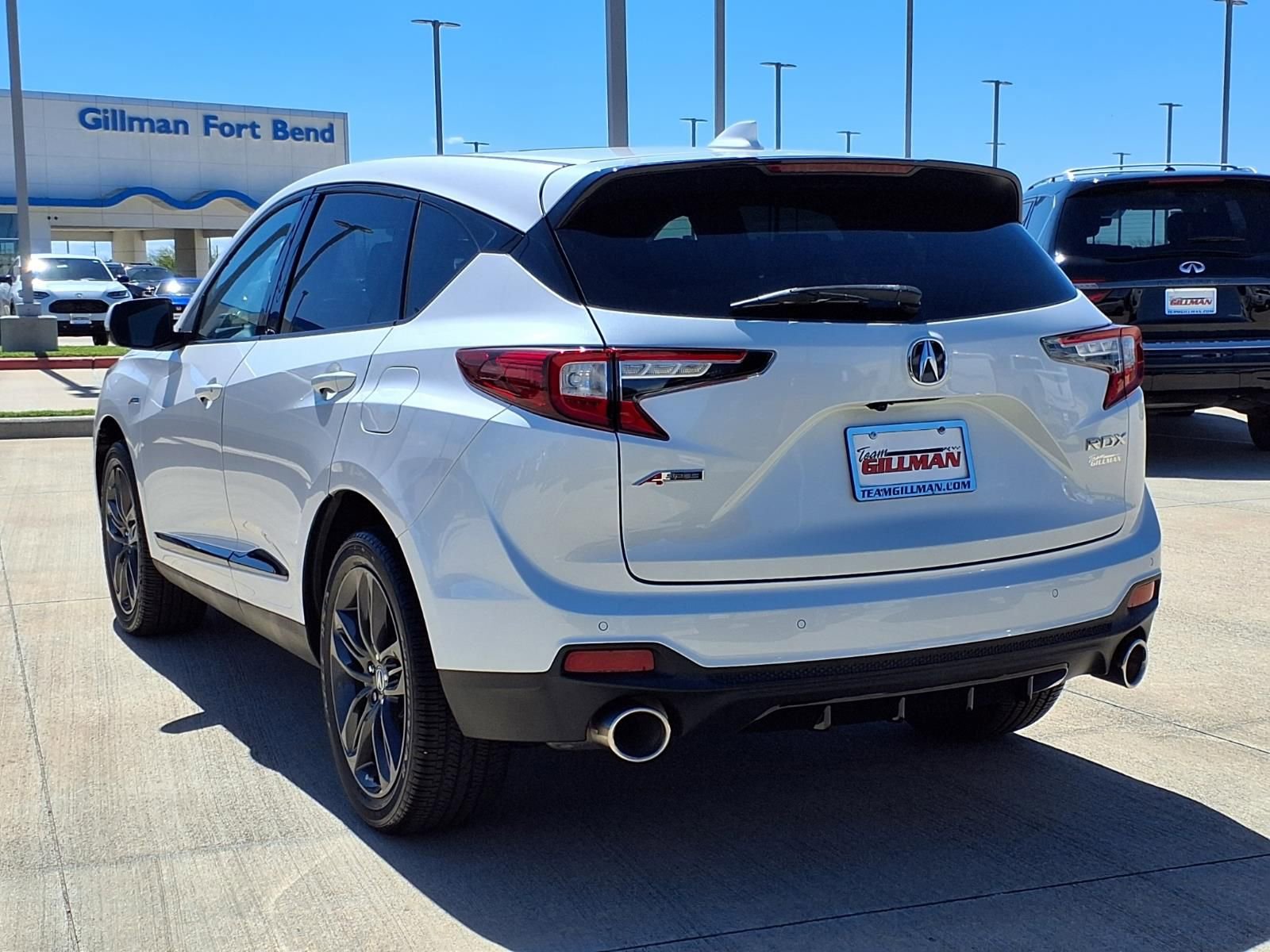 Used 2023 Acura RDX A-Spec image 2