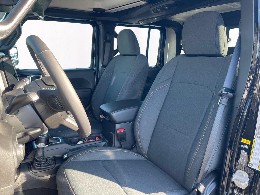 New 2026 Jeep Gladiator Sport AWD/4WD image 9