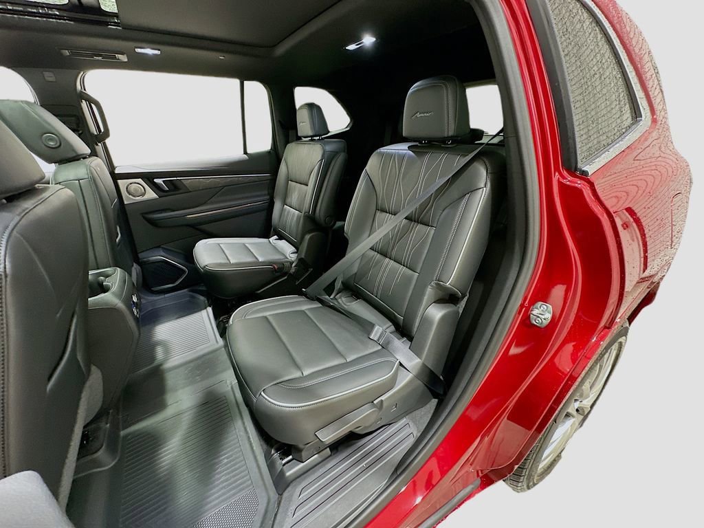 New 2026 Buick Enclave Avenir AWD/4WD image 26