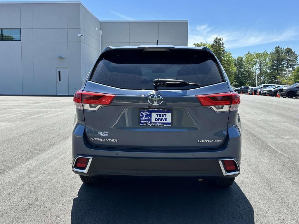 Used 2019 Toyota Highlander Limited AWD/4WD image 26