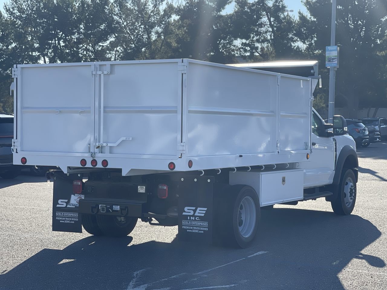 New 2024 Ford F450 XL w/ XL Chrome Package RWD image 6