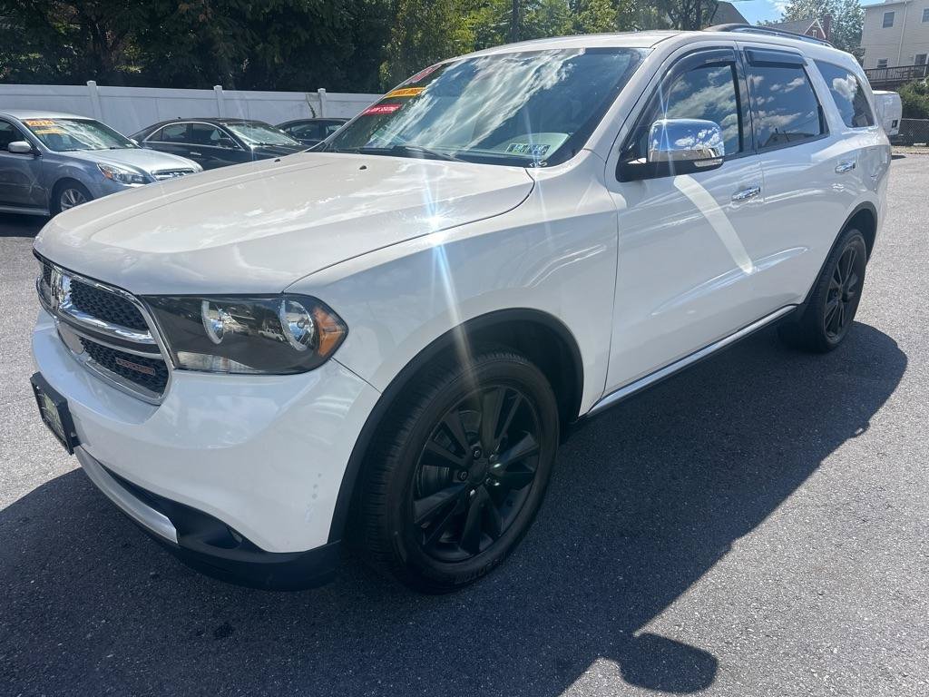 Used 2011 Dodge Durango Crew w/ Trailer Tow Group IV AWD/4WD image 3