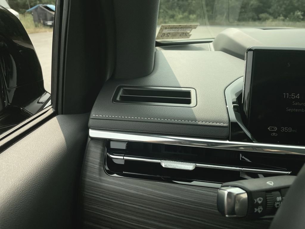 New 2025 GMC Sierra EV Denali image 14