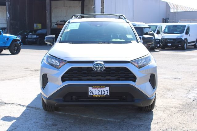 Used 2020 Toyota RAV4 LE w/ Carpet Mat Package AWD/4WD image 2