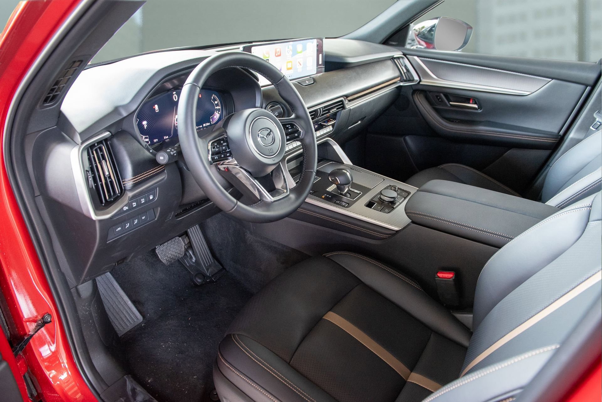 New 2025 MAZDA CX-70 Plug-In Hybrid w/ Premium Plus image 5