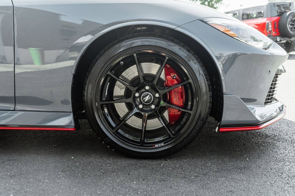 Used 2024 Nissan Z NISMO w/ Floor Mat Package image 5