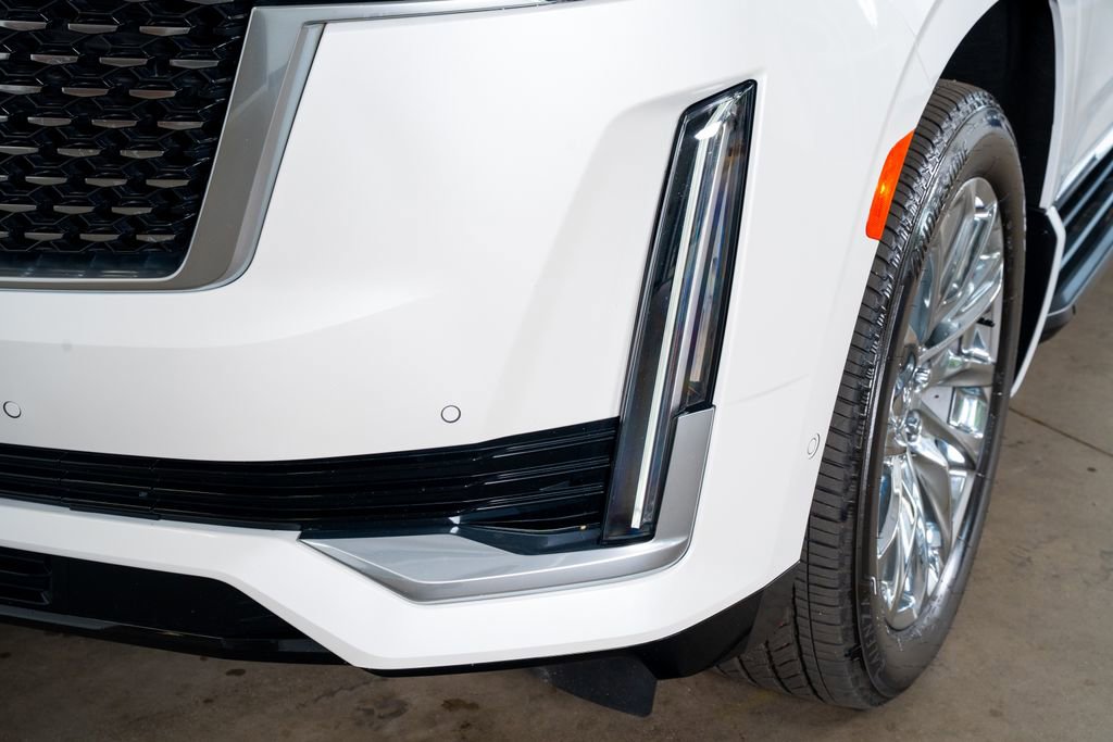 Used 2021 Cadillac Escalade Premium Luxury image 14