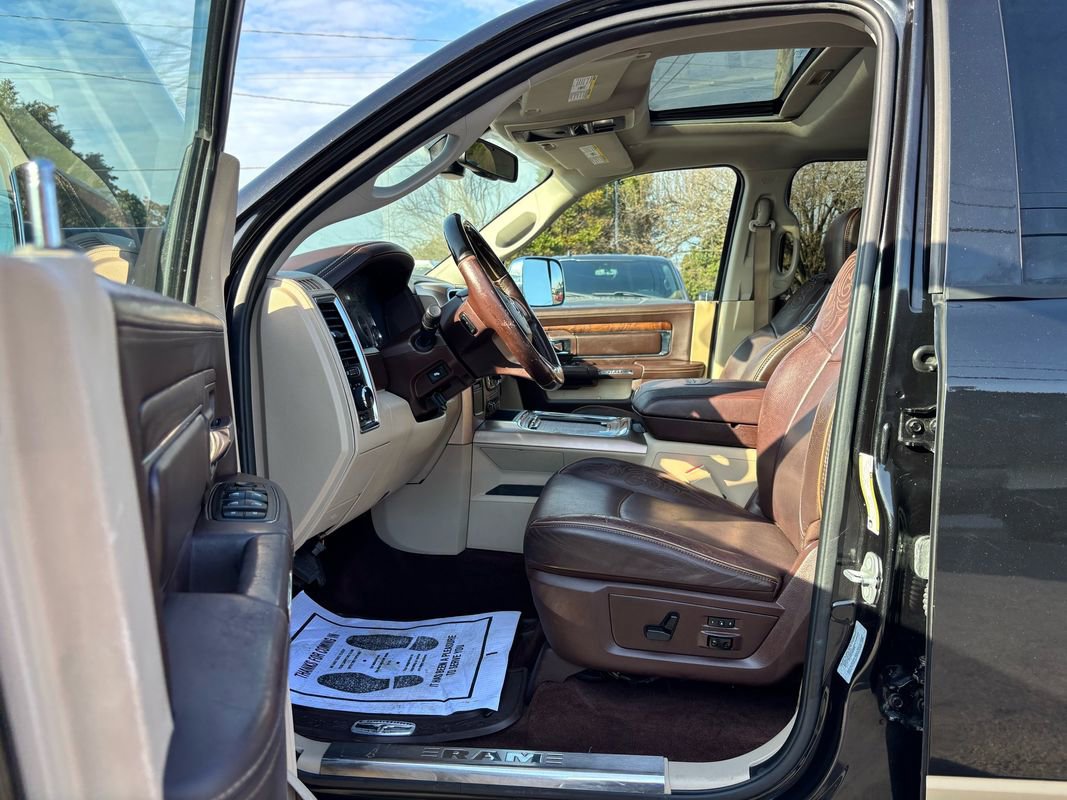 Used 2017 RAM 3500 Laramie Longhorn w/ Convenience Group image 14