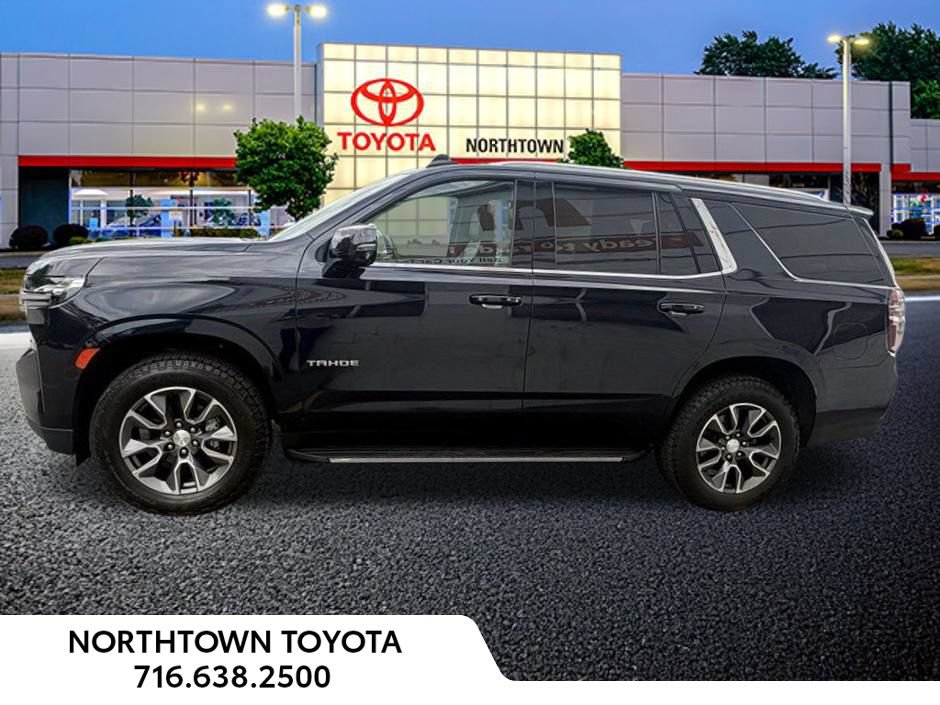 Used 2022 Chevrolet Tahoe LT w/ Luxury Package AWD/4WD image 3