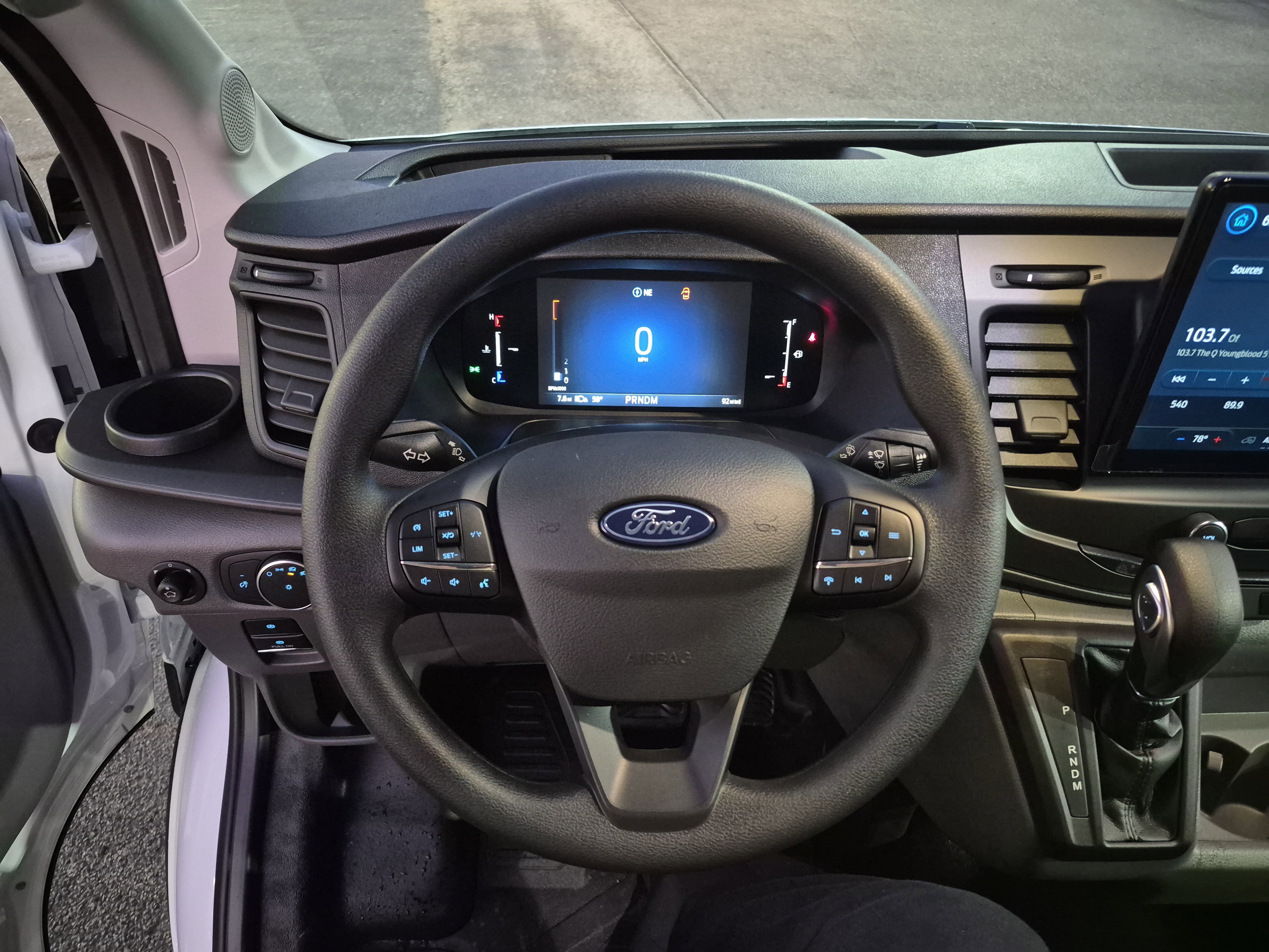 New 2026 Ford Transit 250 148 Medium Roof w/ Load Area Protection Package image 24