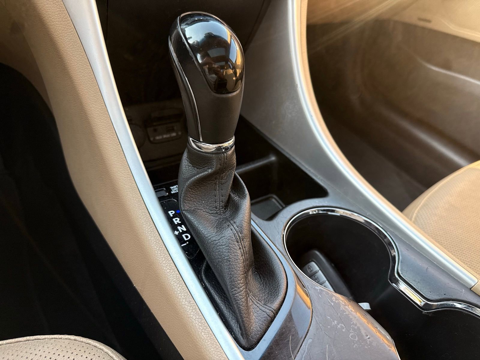 Used 2014 Hyundai Sonata Limited w/ Panoramic Sunroof Package 02 image 25