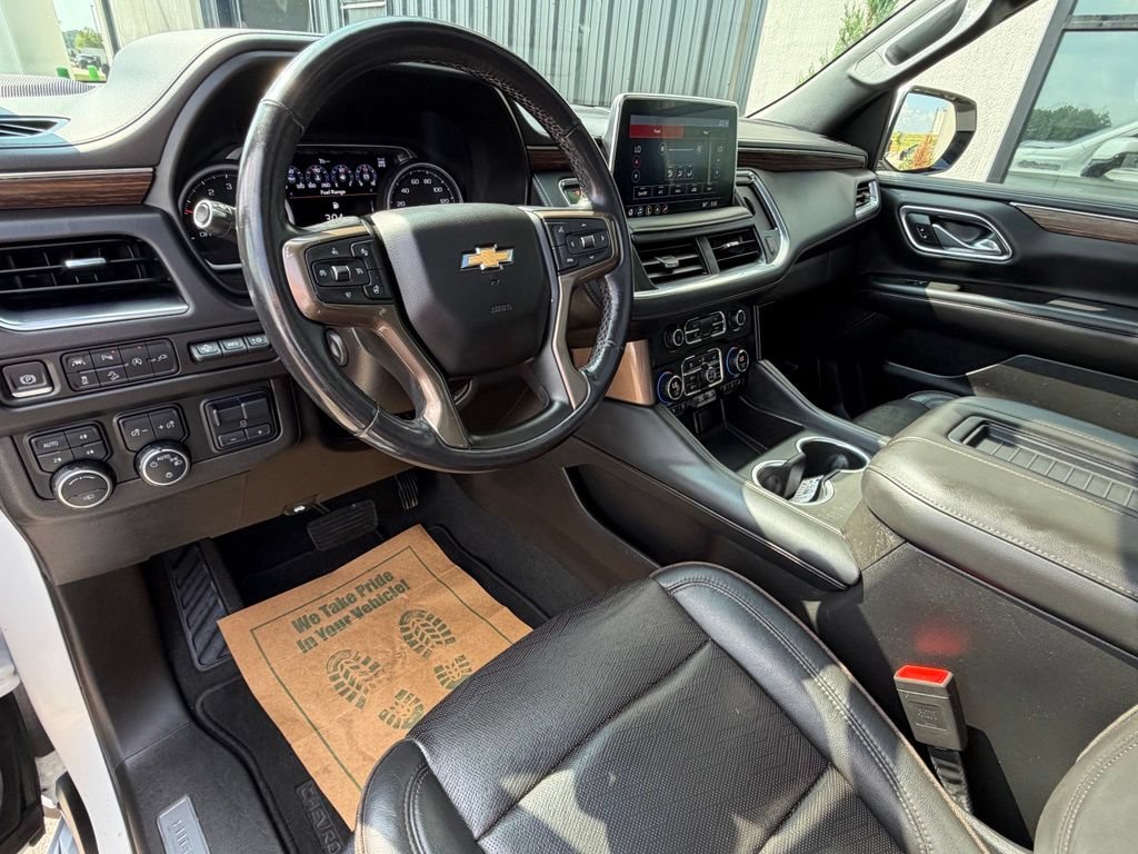 Used 2021 Chevrolet Suburban High Country AWD/4WD image 11