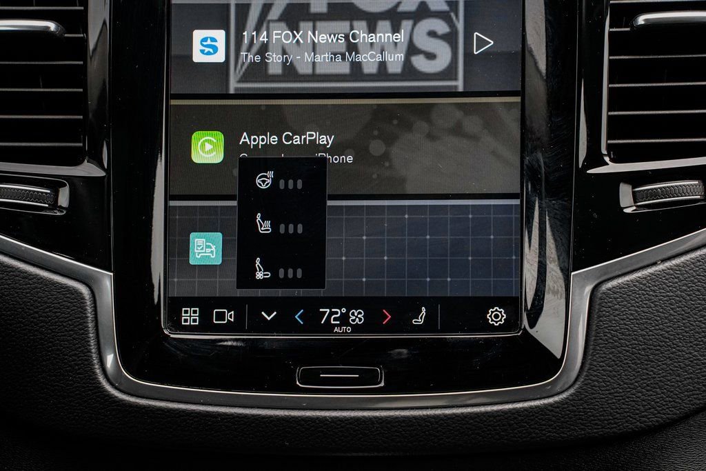 Used 2024 Volvo XC90 T8 Ultimate w/ Lounge Package image 14