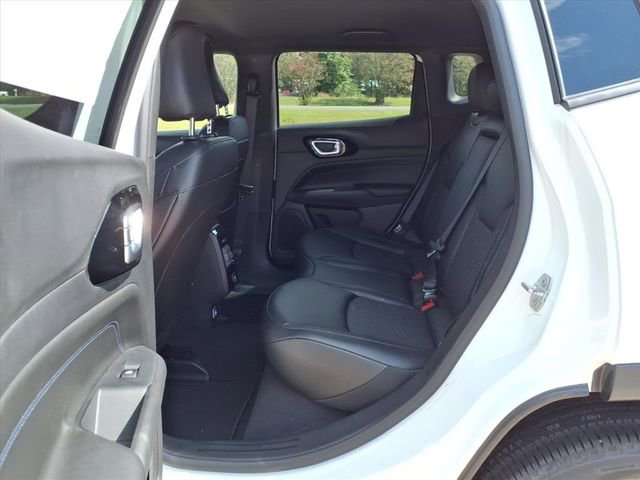New 2026 Jeep Compass Latitude image 16