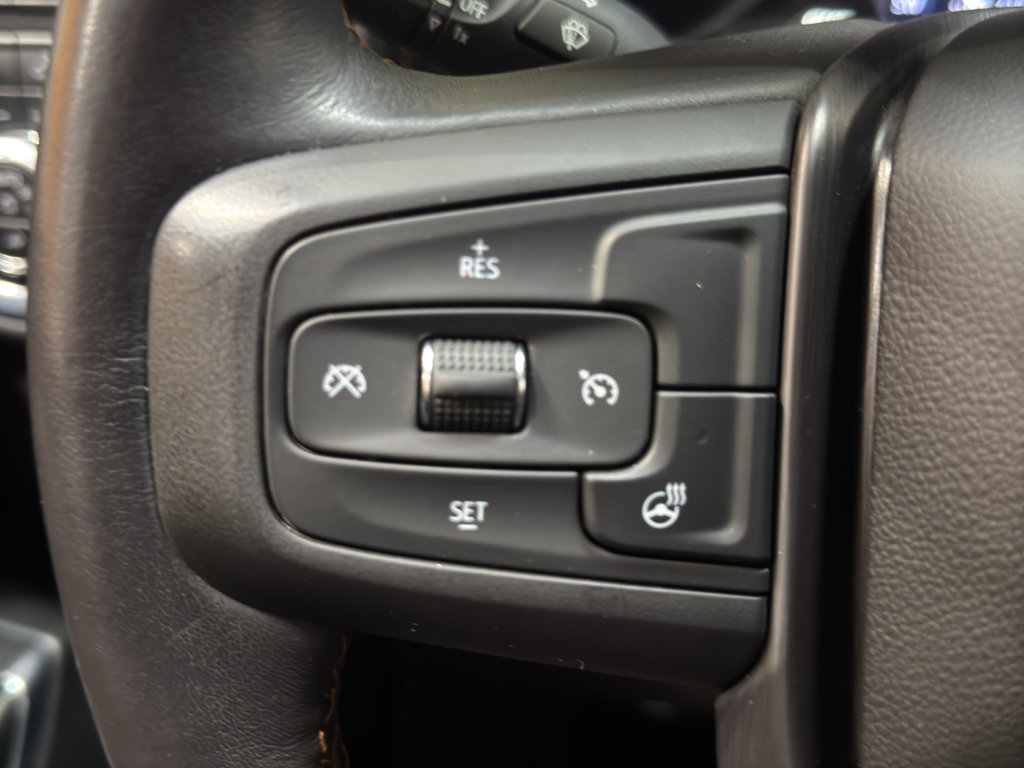 Certified 2021 GMC Sierra 1500 AT4 w/ AT4 Preferred Package image 26