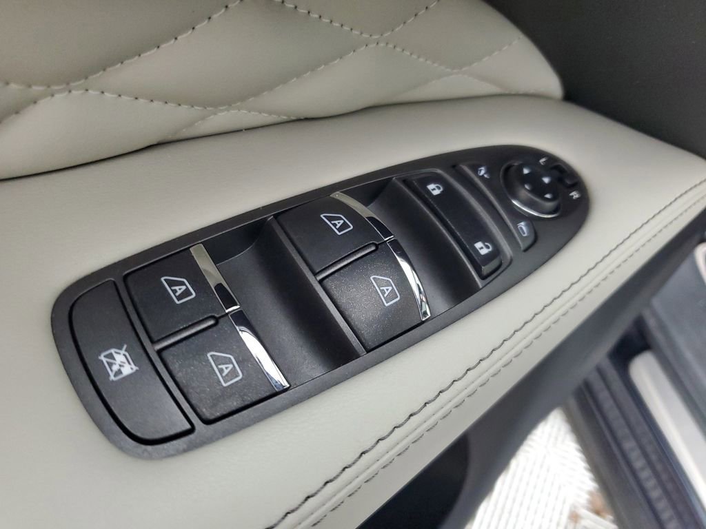 Used 2019 INFINITI QX60 Luxe w/ Limited Package FWD image 20