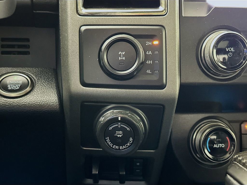 Used 2019 Ford F150 Raptor w/ Equipment Group 802A Luxury AWD/4WD image 41