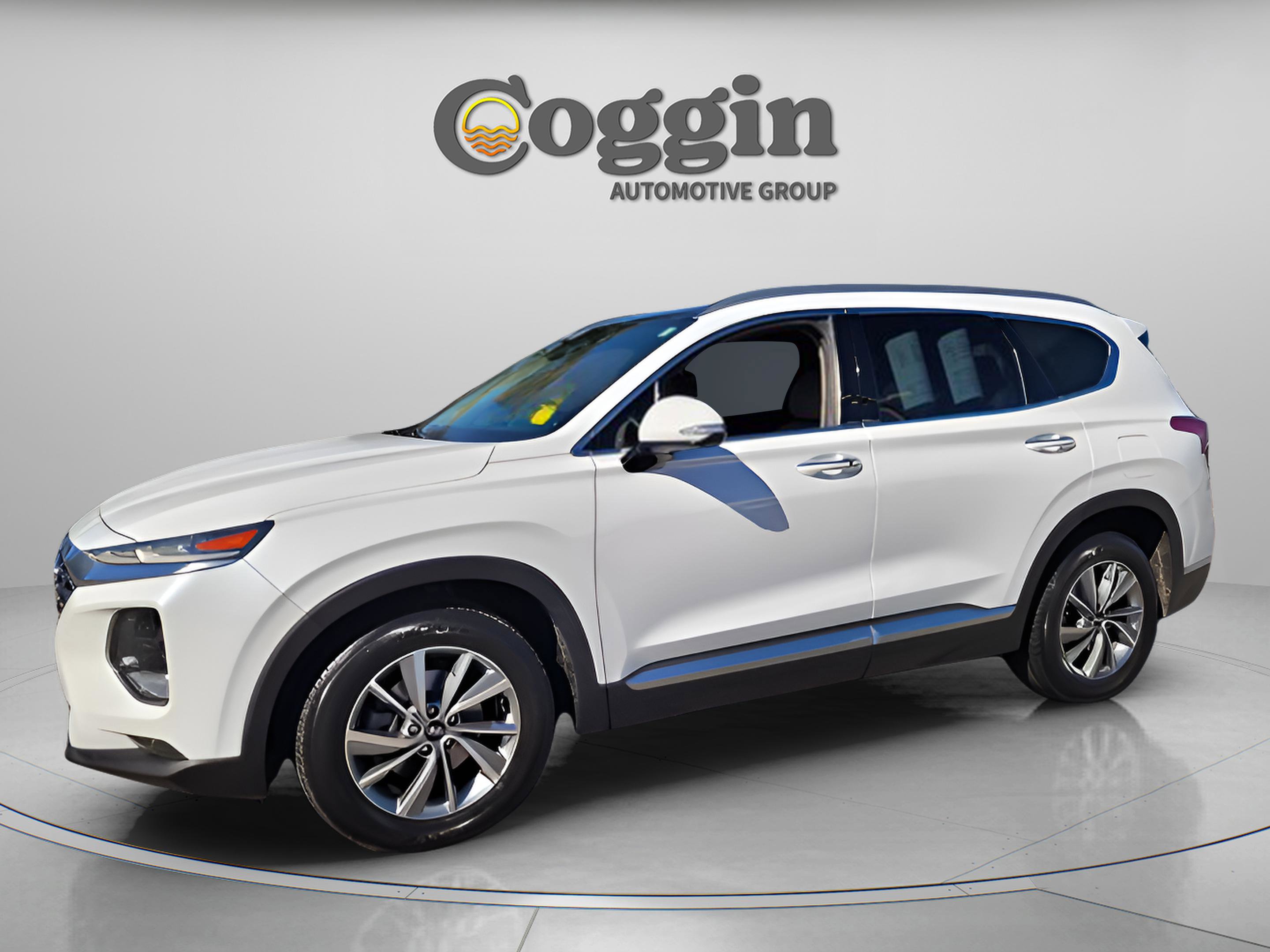Used 2019 Hyundai Santa Fe FWD image 2