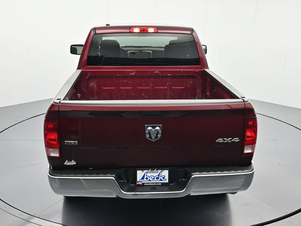 Used 2024 RAM 1500 Classic SLT AWD/4WD image 32