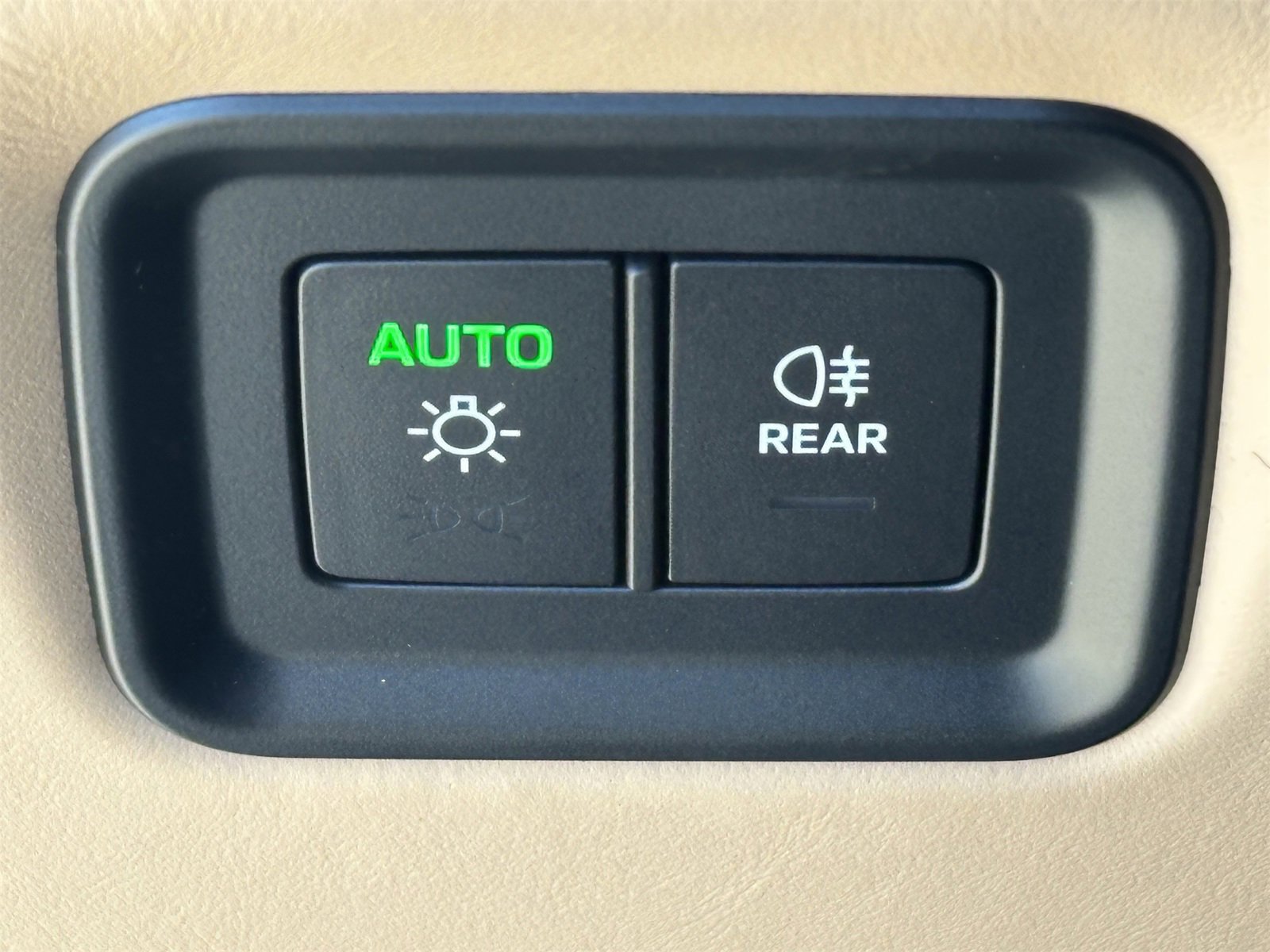 New 2026 Porsche Cayenne Coupe image 27