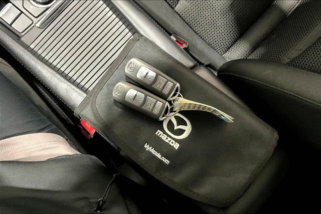 Used 2018 MAZDA MAZDA3 Sport w/ Preferred Equipment Package image 36