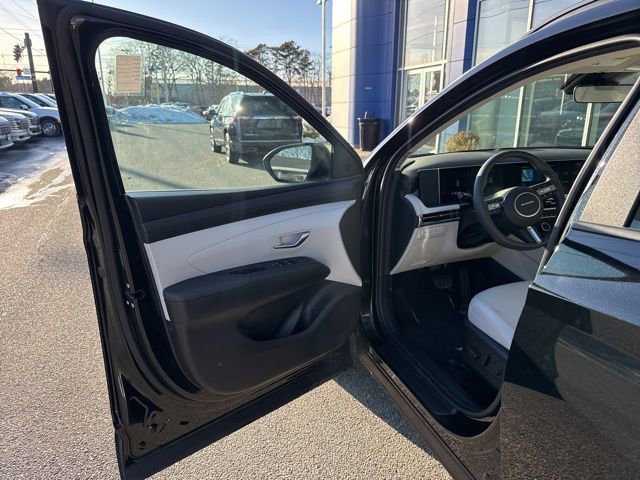 Used 2026 Hyundai Tucson SEL image 9