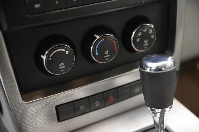 Used 2008 Jeep Liberty Sport w/ Popular Equipment Group image 22