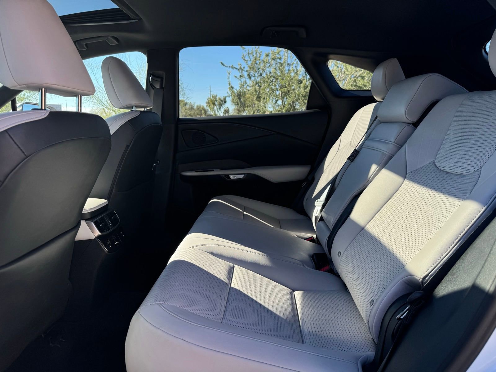 Used 2023 Lexus RX 350 Premium Plus w/ Cold Area Package image 13