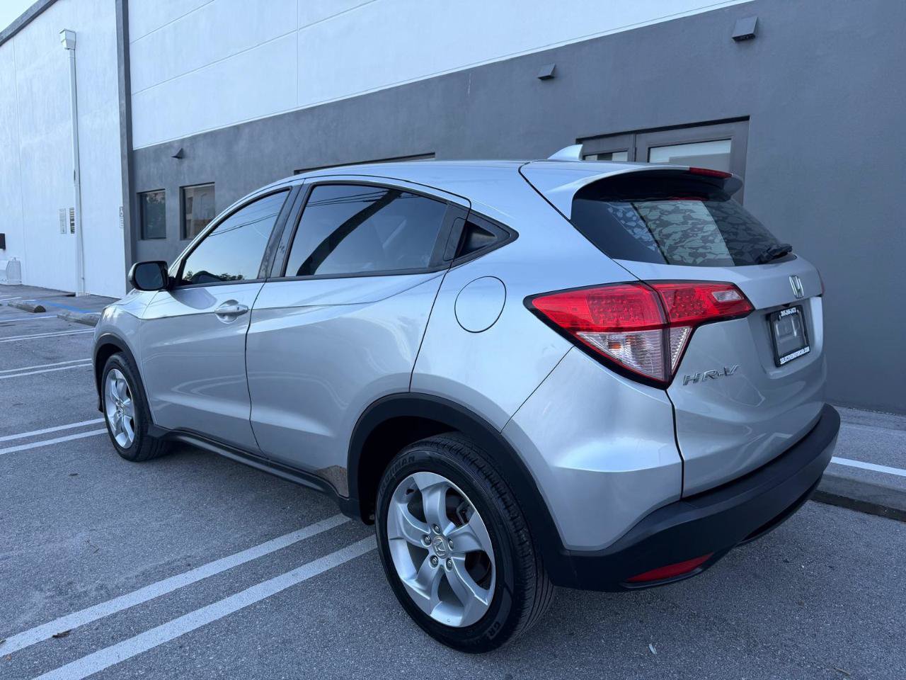 Used 2016 Honda HR-V LX image 13